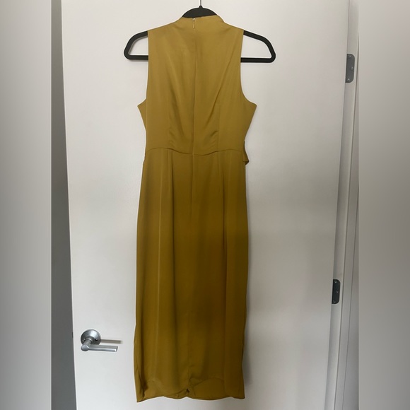 NWT Banana Republic midi length dress with draping details. Mustard Gold color. - Picture 8 of 9